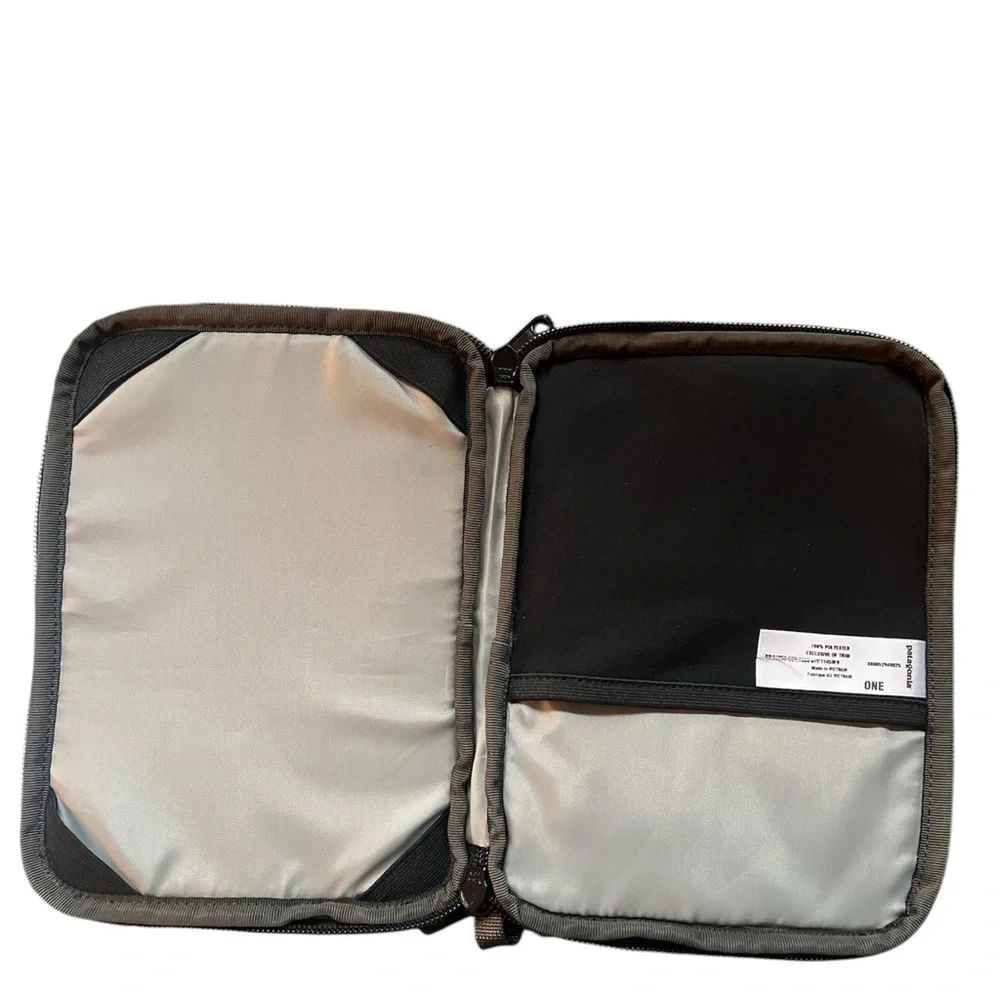 Patagonia Padded Mini iPad Case